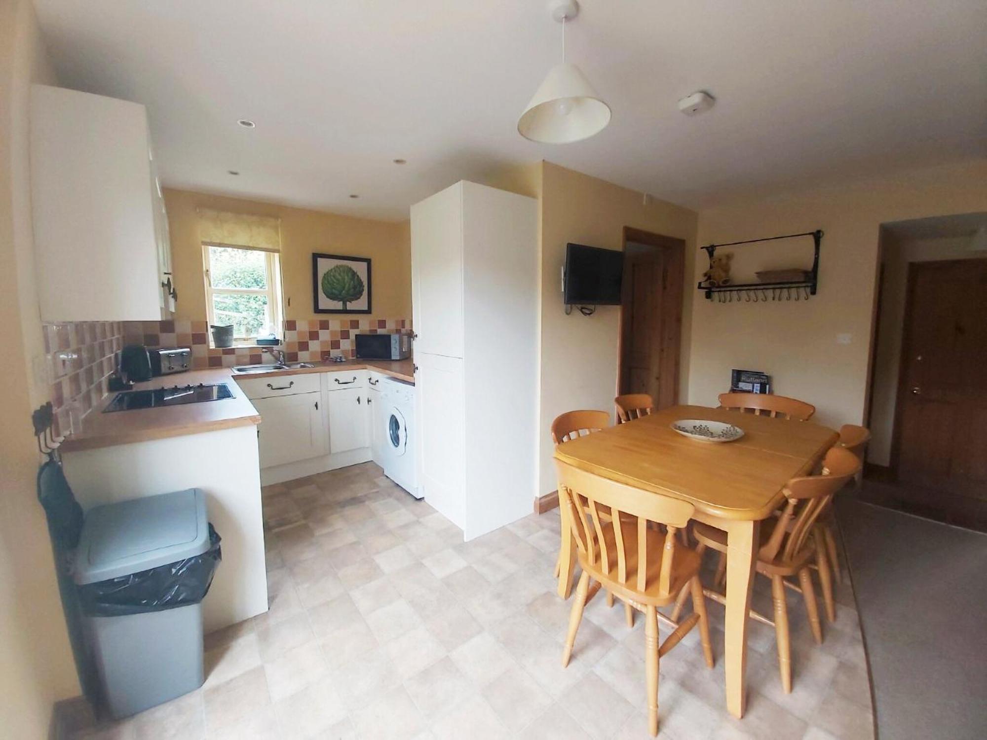 Carrot Cottage - Uk32609 Manton  エクステリア 写真